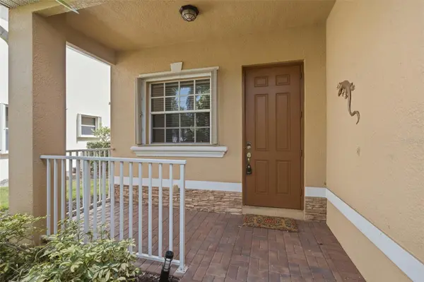 2513 KEYSTONE LAKE DR, Cape Coral, FL 33909
