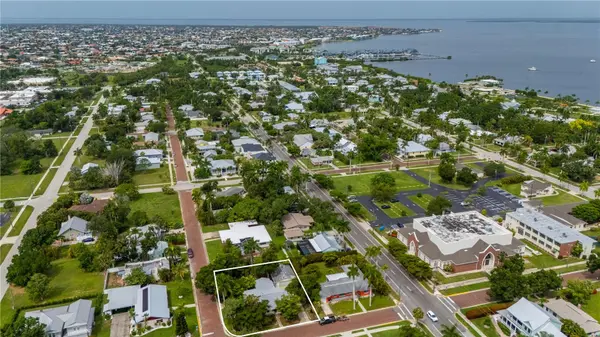 311 GILL ST, Punta Gorda, FL 33950
