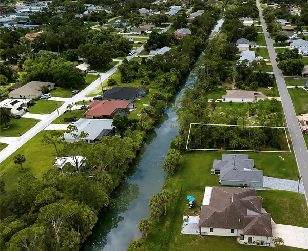 256 YORKSHIRE ST, Port Charlotte, FL 33954