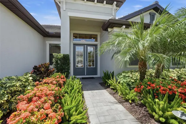 16008 TRADEWIND TER, Bradenton, FL 34211