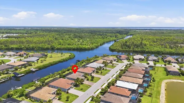 15040 SPANISH POINT DR, Port Charlotte, FL 33981