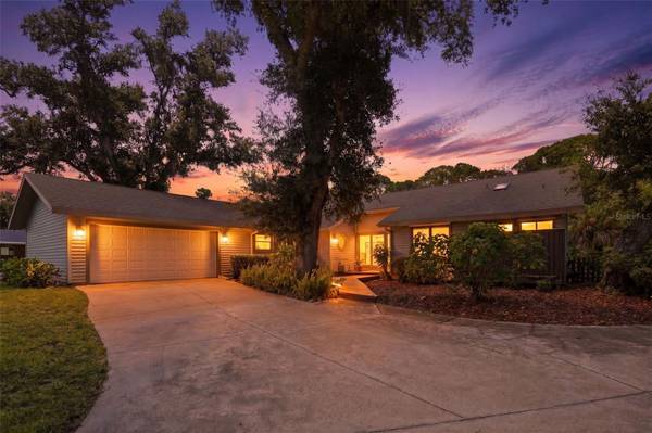 881 PINTO CIR, Nokomis, FL 34275