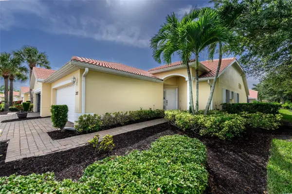 327 MONACO DR #12, Punta Gorda, FL 33950