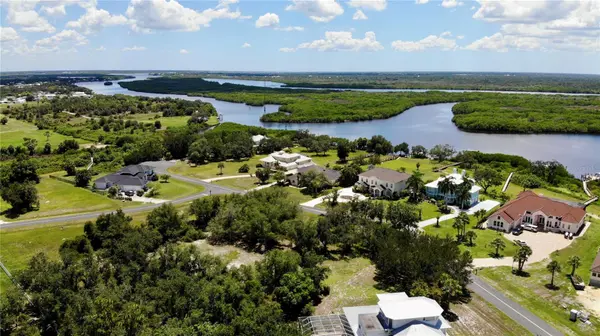 530 WOODSTORK LN, Punta Gorda, FL 33982