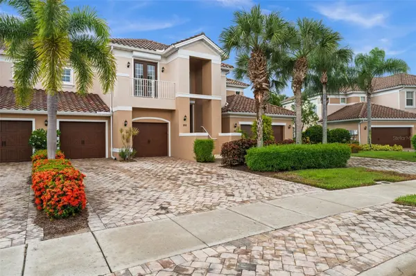 10391 GLASTONBURY CIR #202, Fort Myers, FL 33913