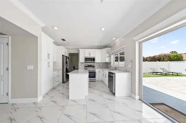 13225 HAMPTON PARK CT, Fort Myers, FL 33913