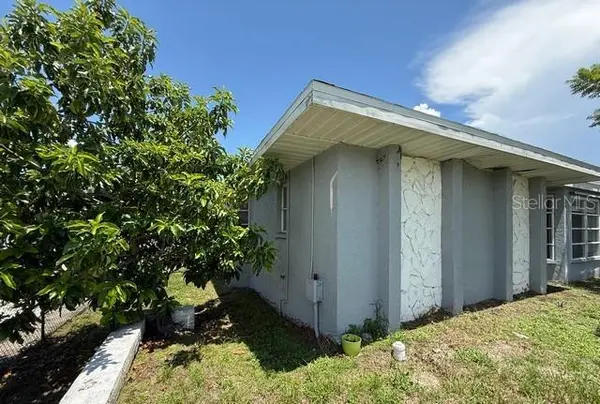 3098 BEACON DR, Port Charlotte, FL 33952