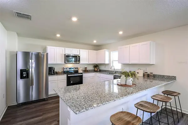 704 OAK HAMMOCK WAY, Avon Park, FL 33825