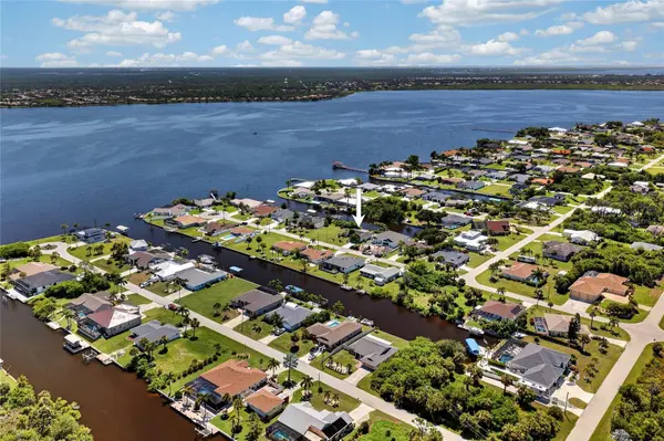 2516 DIXON TER, Port Charlotte, FL 33981