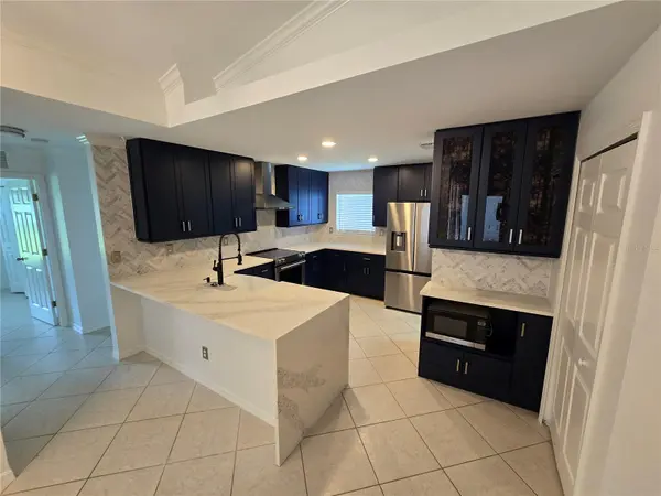 219 NW 25TH PL, Cape Coral, FL 33993
