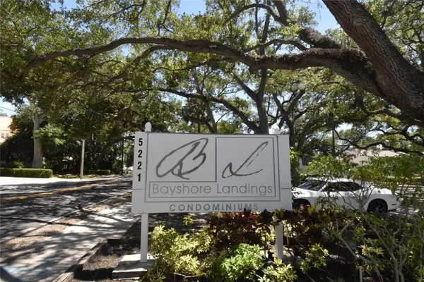 5221 BAYSHORE BLVD #45, Tampa, FL 33611