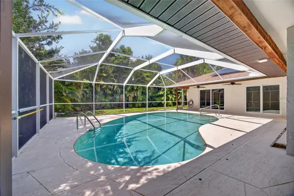 6049 PERTHSHIRE LN, Fort Myers, FL 33908