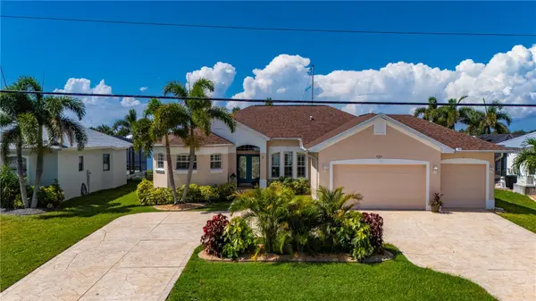 21551 EDGEWATER DR, Port Charlotte, FL 33952
