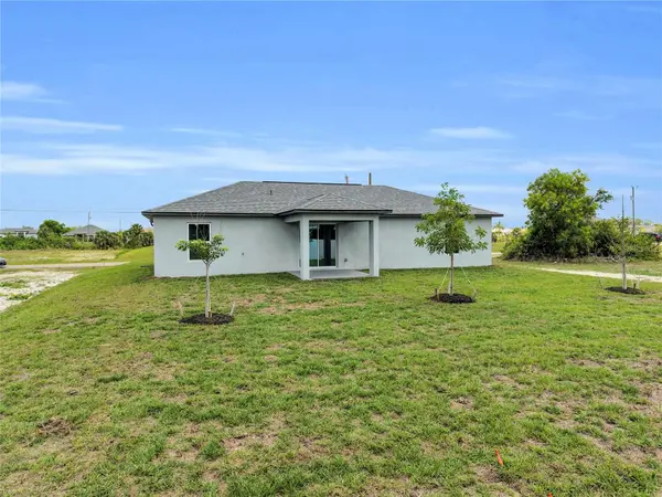 310 NE 9TH TER, Cape Coral, FL 33909