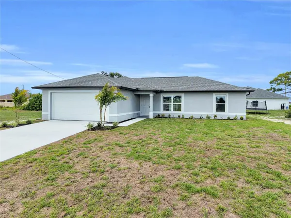 310 NE 9TH TER, Cape Coral, FL 33909