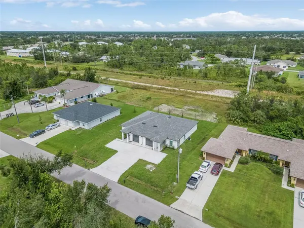 1306-1308 SAXONY CIR, Punta Gorda, FL 33983