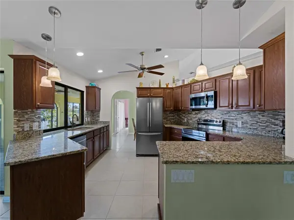 3370 DOVER DR, Punta Gorda, FL 33983