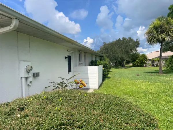 1091 VENTURE CT, Punta Gorda, FL 33983