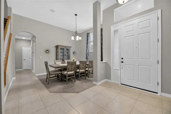 111 FALLING WATER DR, Brandon, FL 33511