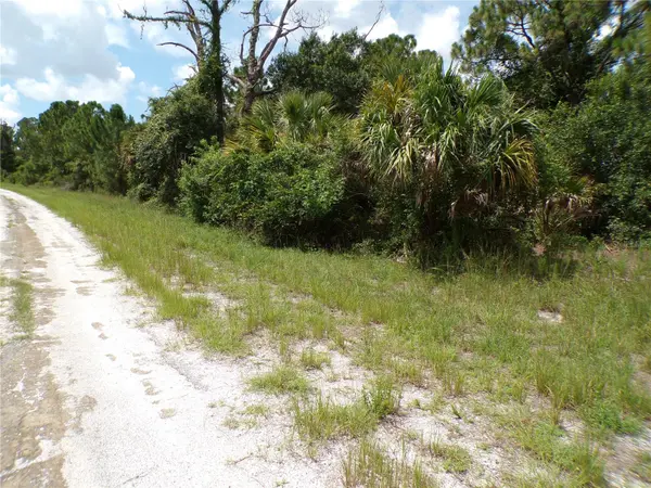 CONSTITUTION DR, North Port, FL 34291