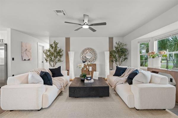 30 OAKLAND HILLS CT, Rotonda West, FL 33947
