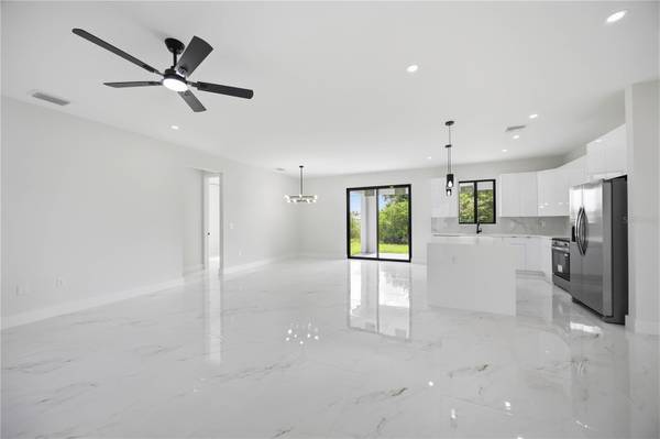 328 MILFORD ST, Port Charlotte, FL 33953