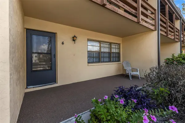 8 QUAILS RUN BLVD #4, Englewood, FL 34223