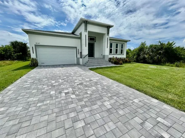 8147 TRACY CIR, Port Charlotte, FL 33981