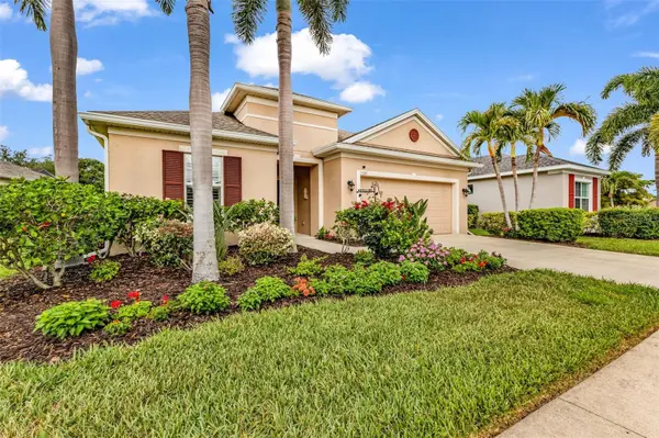 2205 TERRACINA DR, Venice, FL 34292