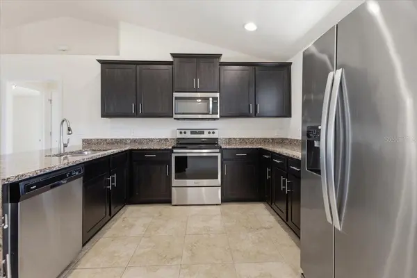 191 W PINE VALLEY LN, Rotonda West, FL 33947