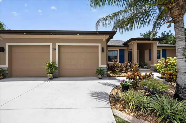 227 LONG MEADOW LN, Rotonda West, FL 33947