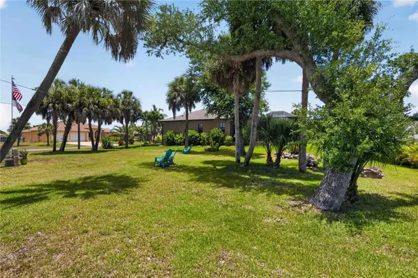 227 LONG MEADOW LN, Rotonda West, FL 33947