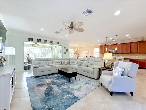 6149 ABACO DR, Sarasota, FL 34238