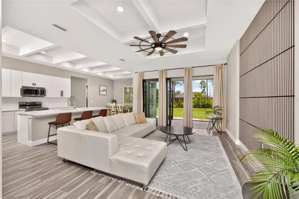 253 LONG MEADOW LN, Rotonda West, FL 33947