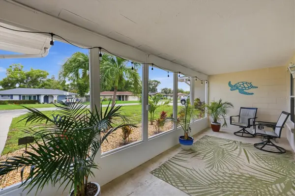 630 E SEMINOLE DR, Venice, FL 34293