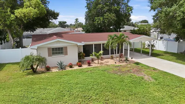 630 E SEMINOLE DR, Venice, FL 34293