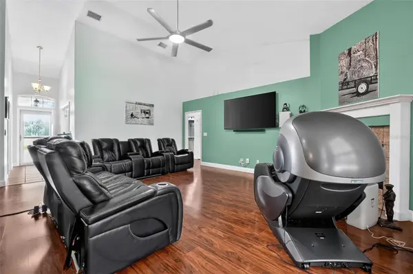 2527 NW COUNTY ROAD 225, Lawtey, FL 32058