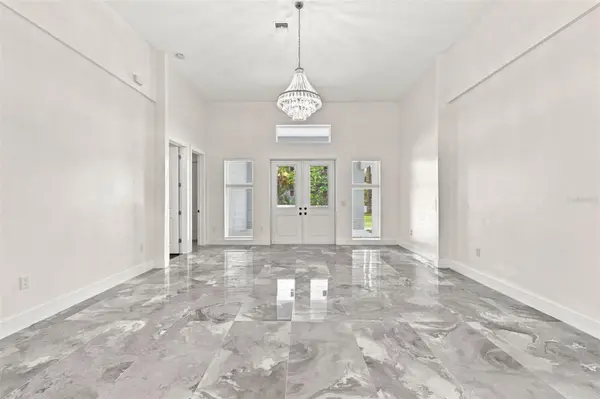 1853 DELLA DR, Naples, FL 34117