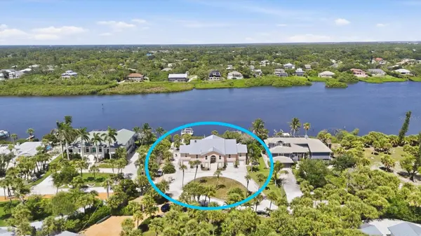 721 N MANASOTA KEY RD, Englewood, FL 34223