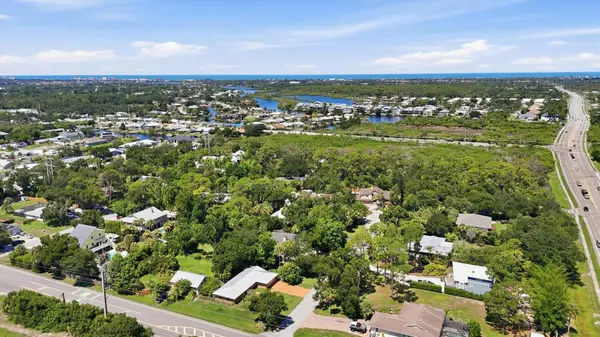 1700 SPOONBILL DR, Nokomis, FL 34275