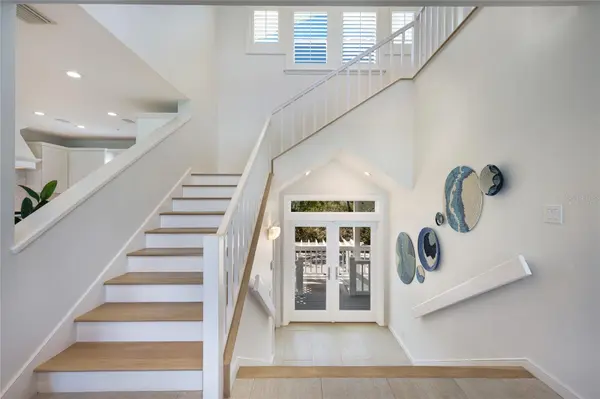 585 BUTTONWOOD BAY DR, Boca Grande, FL 33921