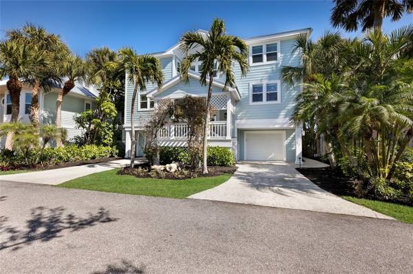 585 BUTTONWOOD BAY DR, Boca Grande, FL 33921