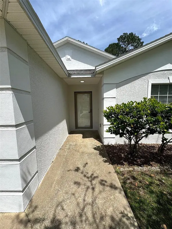 12 N REYNOLDS PL, Palm Coast, FL 32164