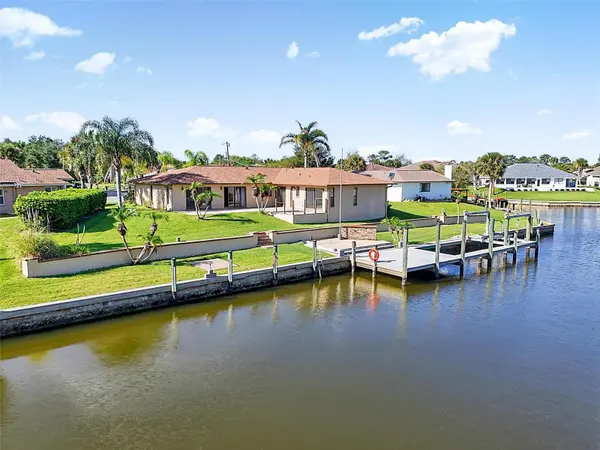 10 CROW CT, Palm Coast, FL 32137