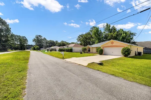 16 SLUMBER PATH, Palm Coast, FL 32164