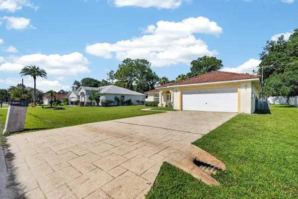 8 PILLORY LN, Palm Coast, FL 32164