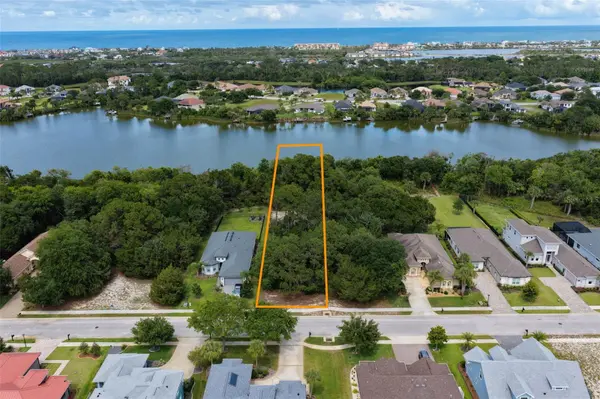 18 N LAKEWALK DR, Palm Coast, FL 32137