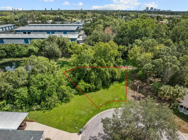 1082 YAUPON ST, Daytona Beach, FL 32117