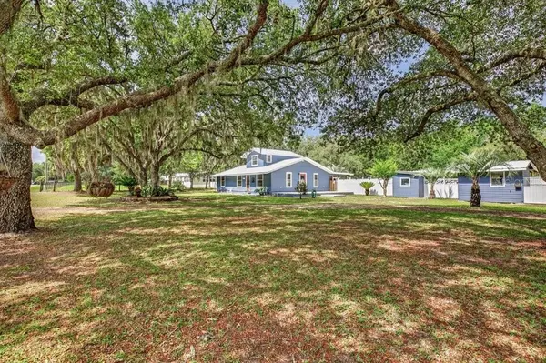 121 DAREN DR, Palatka, FL 32177