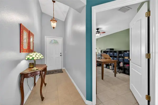 18 OAK VILLAGE DR, Ormond Beach, FL 32174